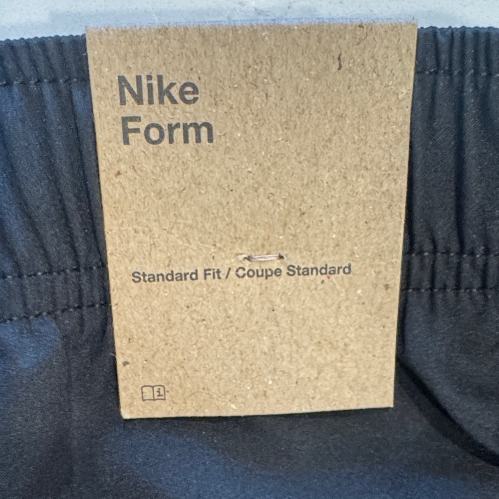 Nike Form Black Standard Fit Pants